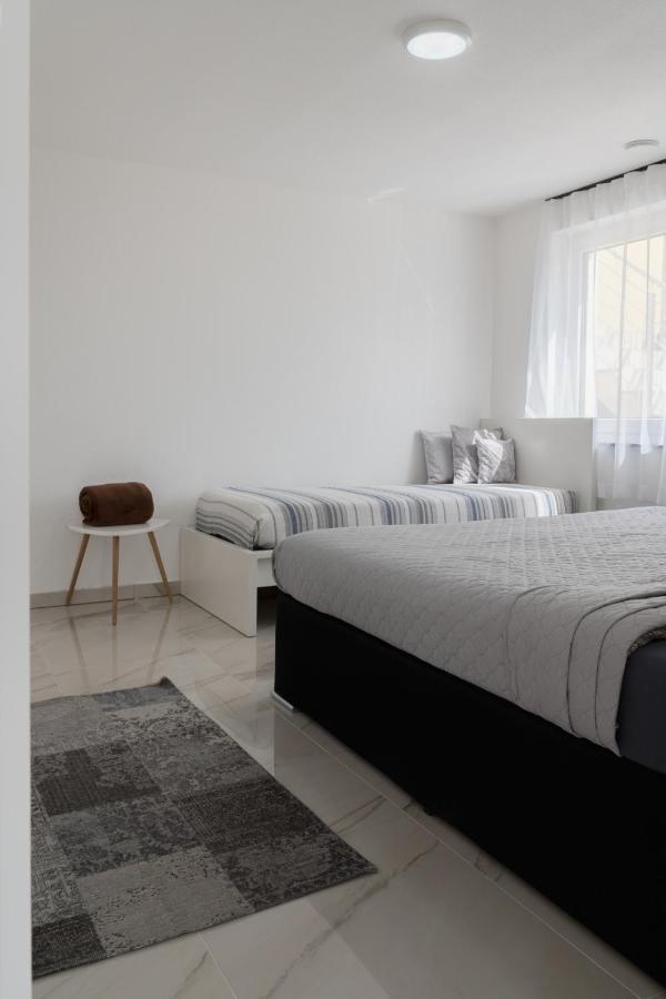 Mendoza Ferienwohnung Ailingen ฟรีดริชส์ฮาเฟน ภายนอก รูปภาพ