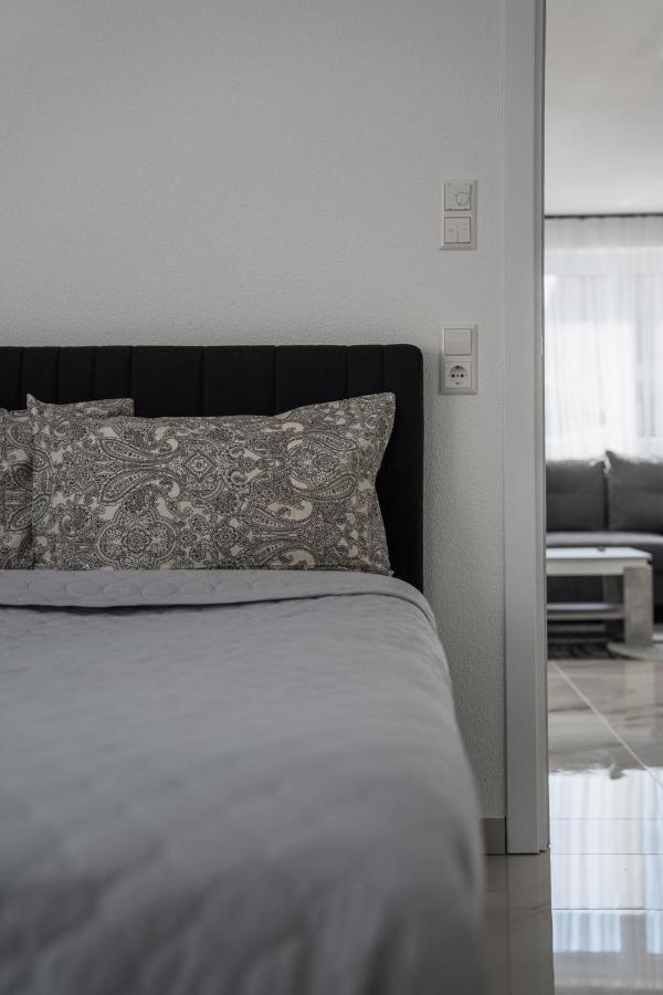 Mendoza Ferienwohnung Ailingen ฟรีดริชส์ฮาเฟน ภายนอก รูปภาพ