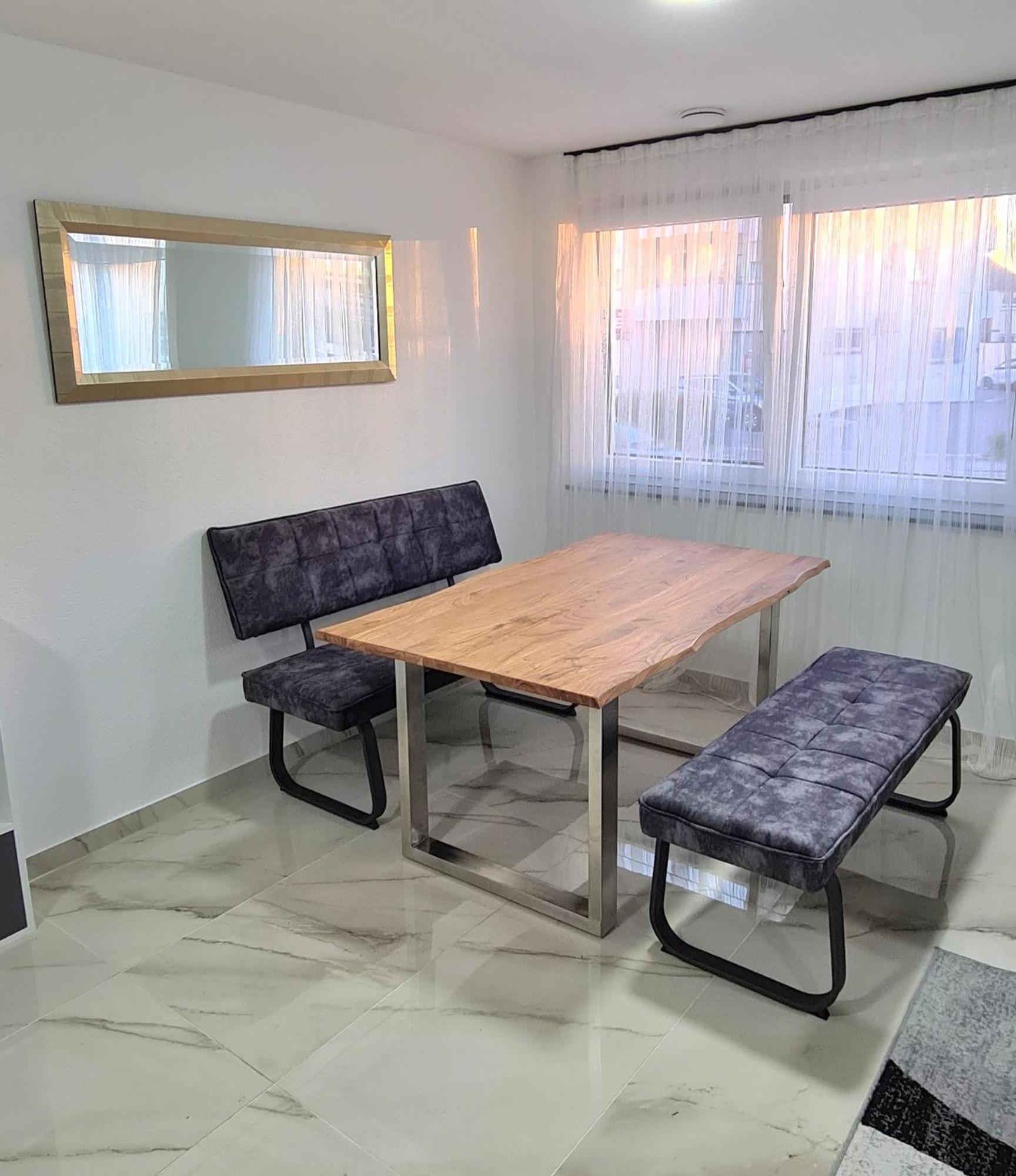 Mendoza Ferienwohnung Ailingen ฟรีดริชส์ฮาเฟน ภายนอก รูปภาพ